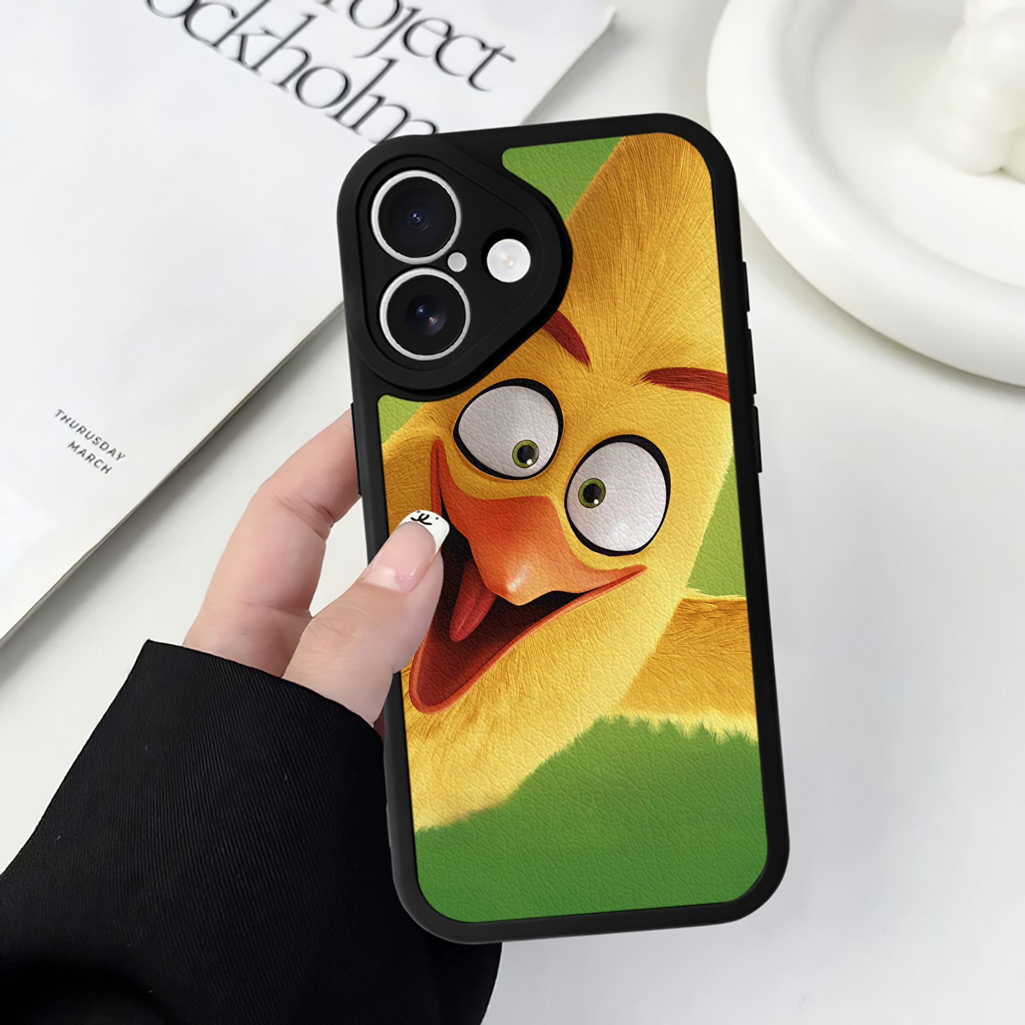 （画像用） Angry Birds アングリーバード 【iPhone 16シリーズ対応】シリコンスマホケース（レザー調） 材質：シリコン